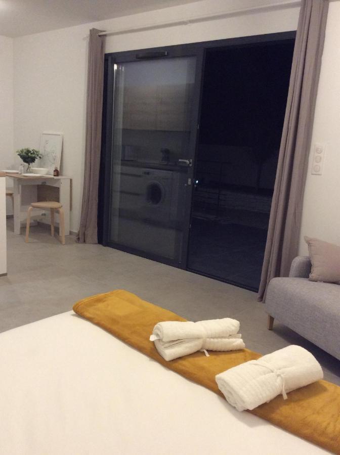 Studio A 2 Min Des Plages 올레타 외부 사진